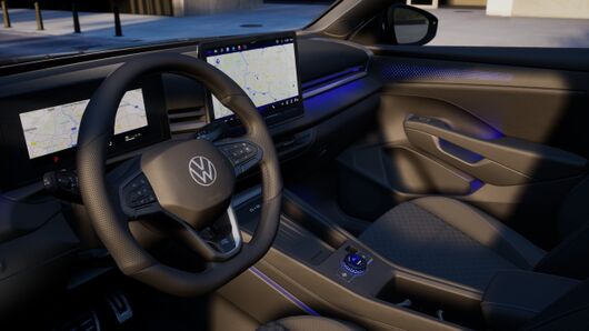 Bild eines T-Roc R-Line eTSI DSG