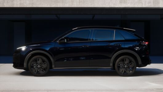 Bild eines T-Roc R-Line eTSI DSG