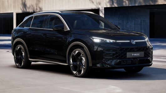 Bild eines T-Roc R-Line eTSI DSG
