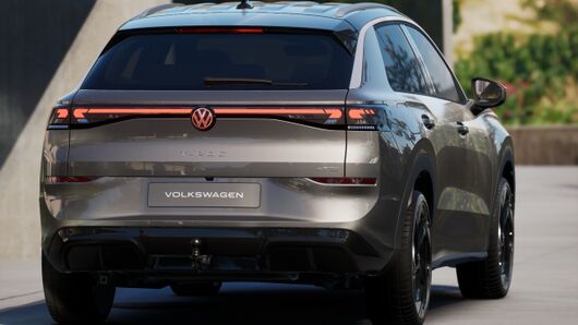 Bild eines T-Roc R-Line eTSI DSG