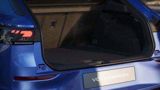 Bild eines T-Roc R-Line eTSI DSG