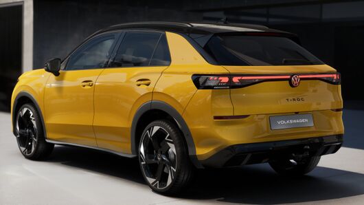 Bild eines T-Roc R-Line eTSI DSG