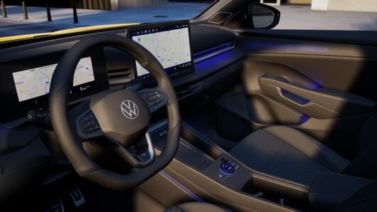 Bild eines T-Roc R-Line eTSI DSG