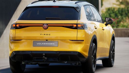 Bild eines T-Roc R-Line eTSI DSG