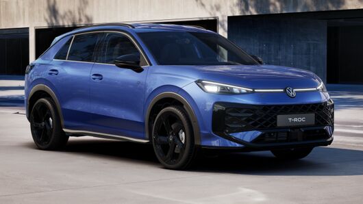 Bild eines T-Roc R-Line eTSI DSG