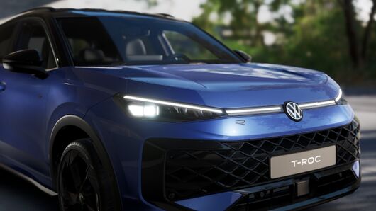 Bild eines T-Roc R-Line eTSI DSG