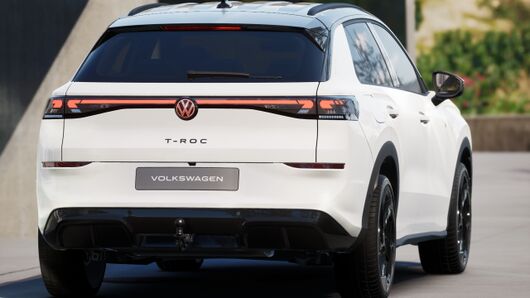 Bild eines T-Roc R-Line eTSI DSG