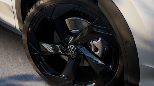 Bild eines T-Roc R-Line eTSI DSG