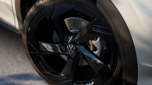 Bild eines T-Roc R-Line eTSI DSG