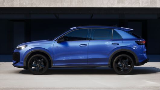 Bild eines T-Roc R-Line eTSI DSG