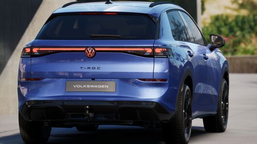 Bild eines T-Roc R-Line eTSI DSG