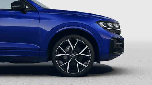 Bild eines Touareg R-Line TDI 4M. Final Edition