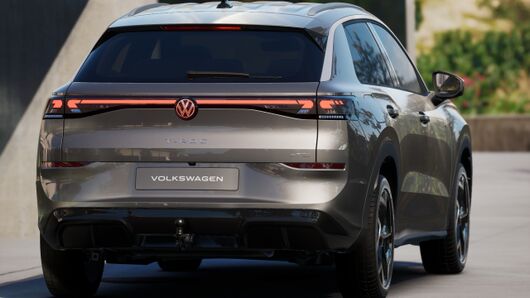 Bild eines T-Roc R-Line eTSI DSG
