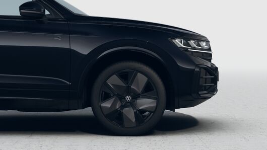 Bild eines Touareg R-Line TDI 4M. Final Edition