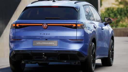 Bild eines T-Roc R-Line eTSI DSG