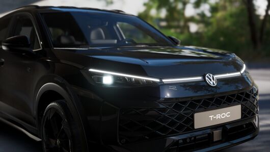 Bild eines T-Roc R-Line eTSI DSG