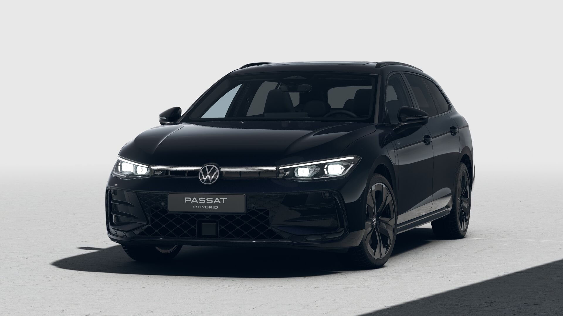 VW Passat Variant Sport eHybrid 150 kW 2026