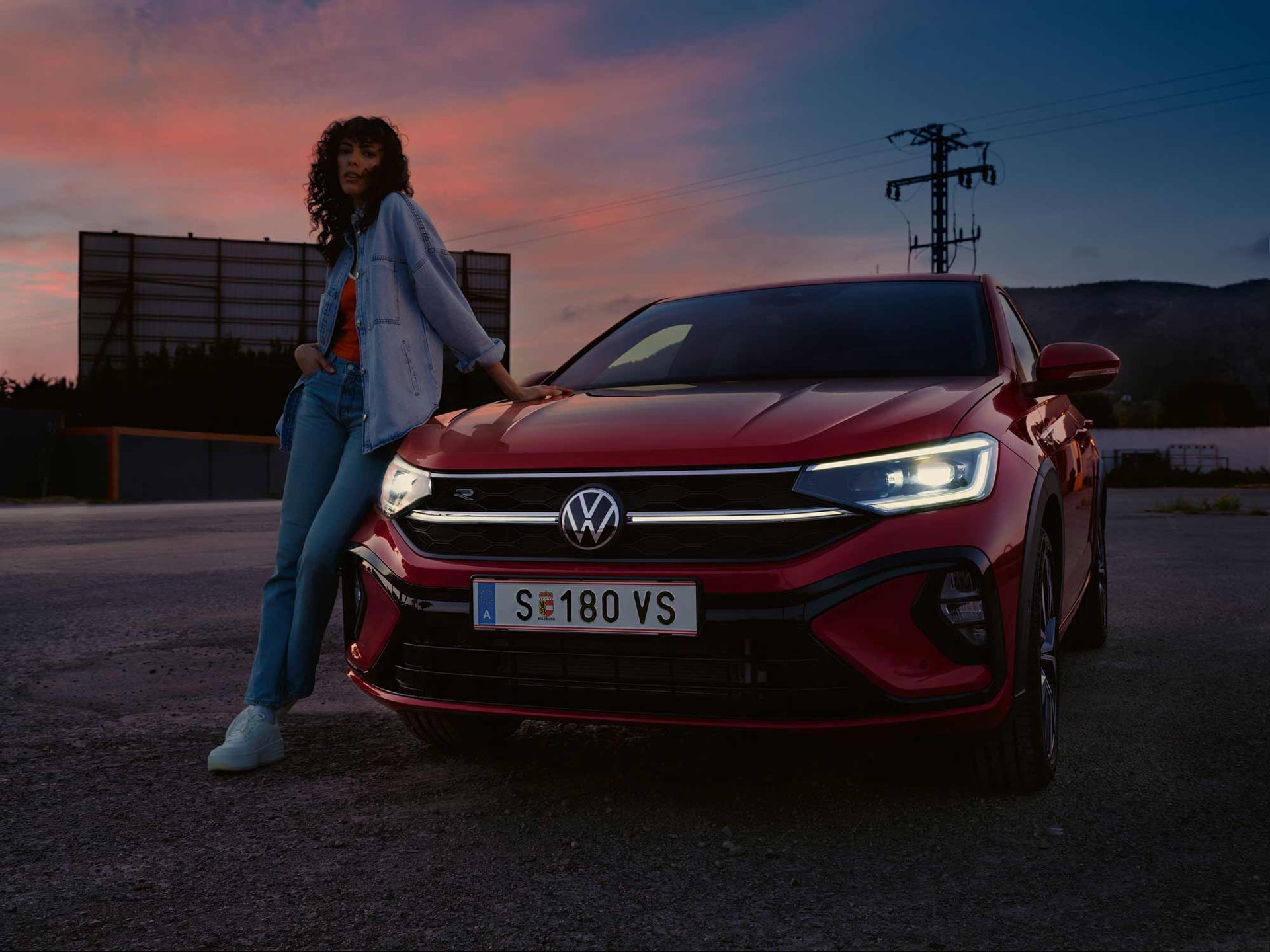 IQ.LIGHT - LED-Matrix-Scheinwerfer