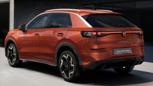 Slika T-Roc R-Line 1.5 eTSI 110 kW(150 PS) DSG