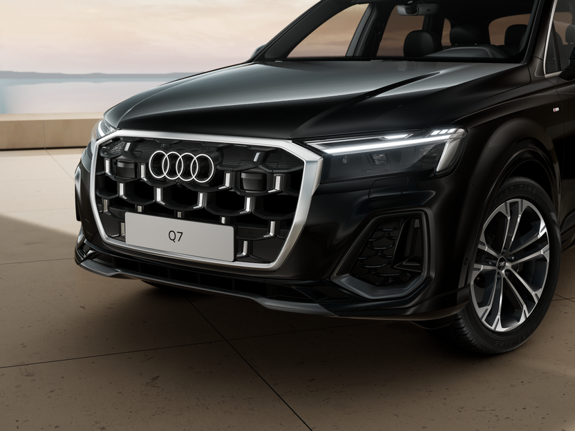 Изображение на Audi Q7 S line 50 TDI quattro