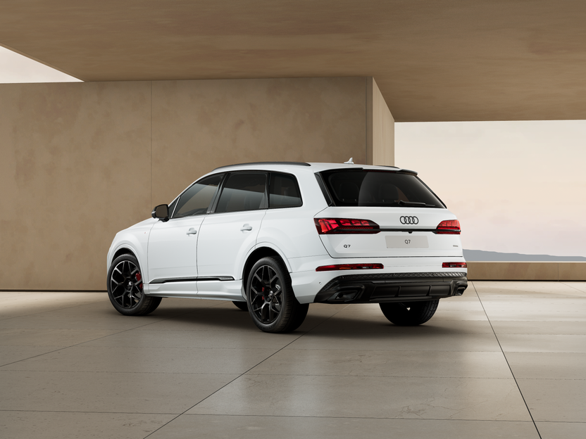 Изображение на Audi Q7 S line 50 TDI quattro