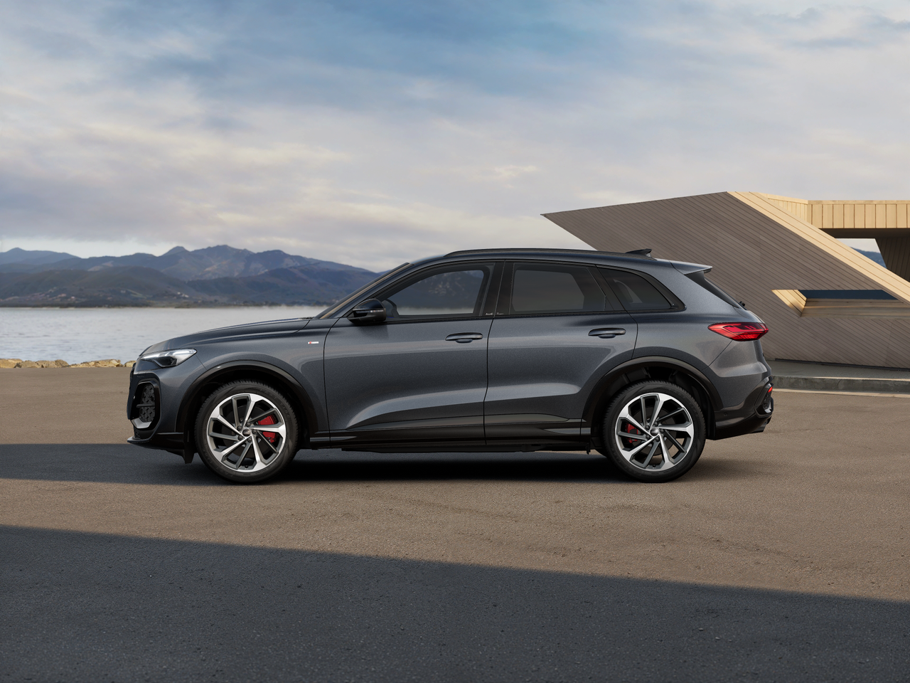 Изображение на Audi Q5 TDI quattro