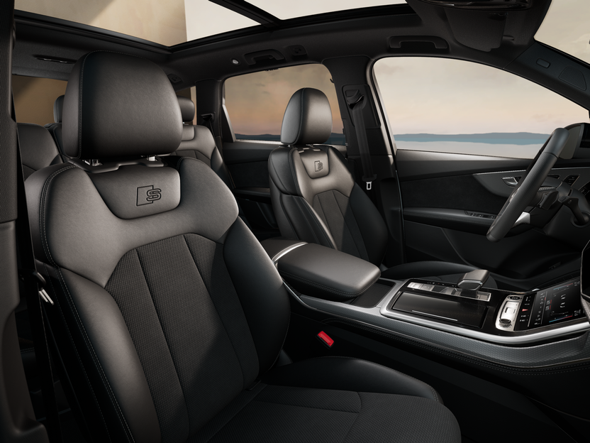 Изображение на Audi Q7 S line 50 TDI quattro