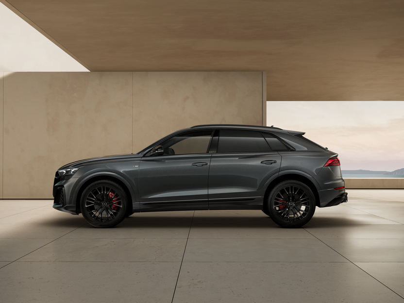 Изображение на Audi Q8 55 TFSI quattro