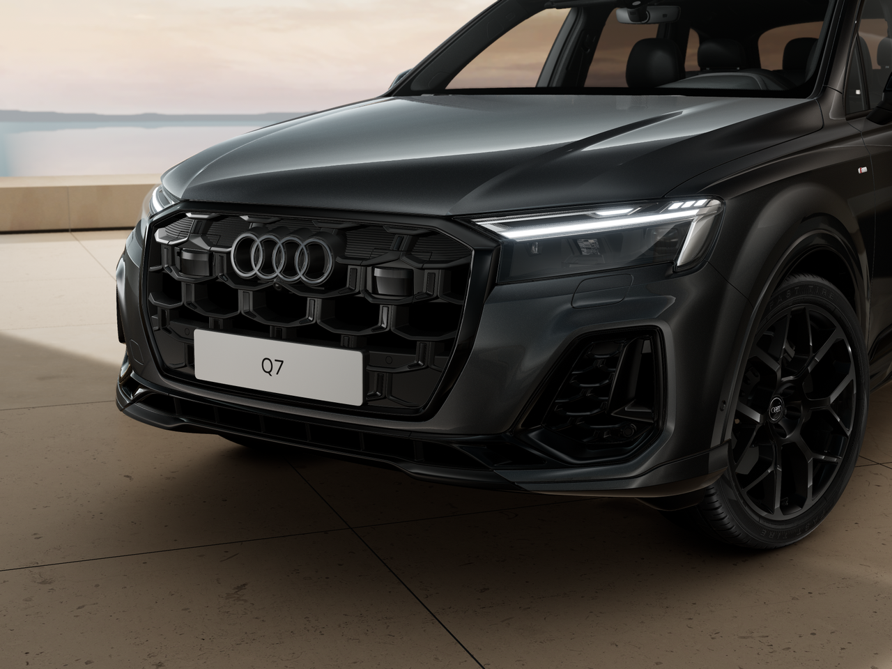 Изображение на Audi Q7 S line 55 TFSI quattro