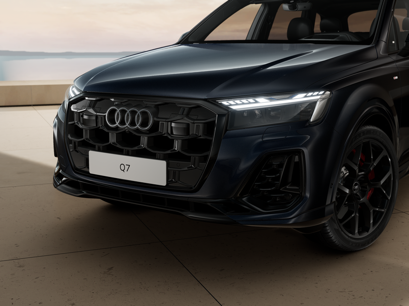 Изображение на Audi Q7 S line 60 TFSIe quattro
