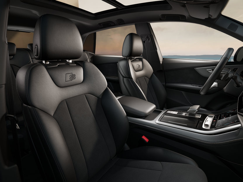 Изображение на Audi Q8 50 TDI quattro