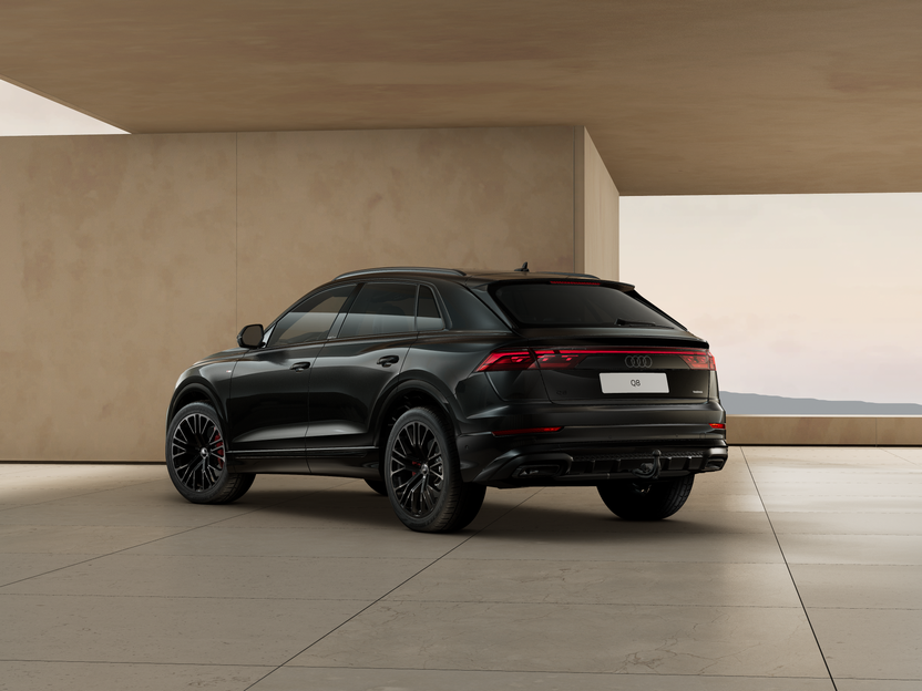 Изображение на Audi Q8 50 TDI quattro