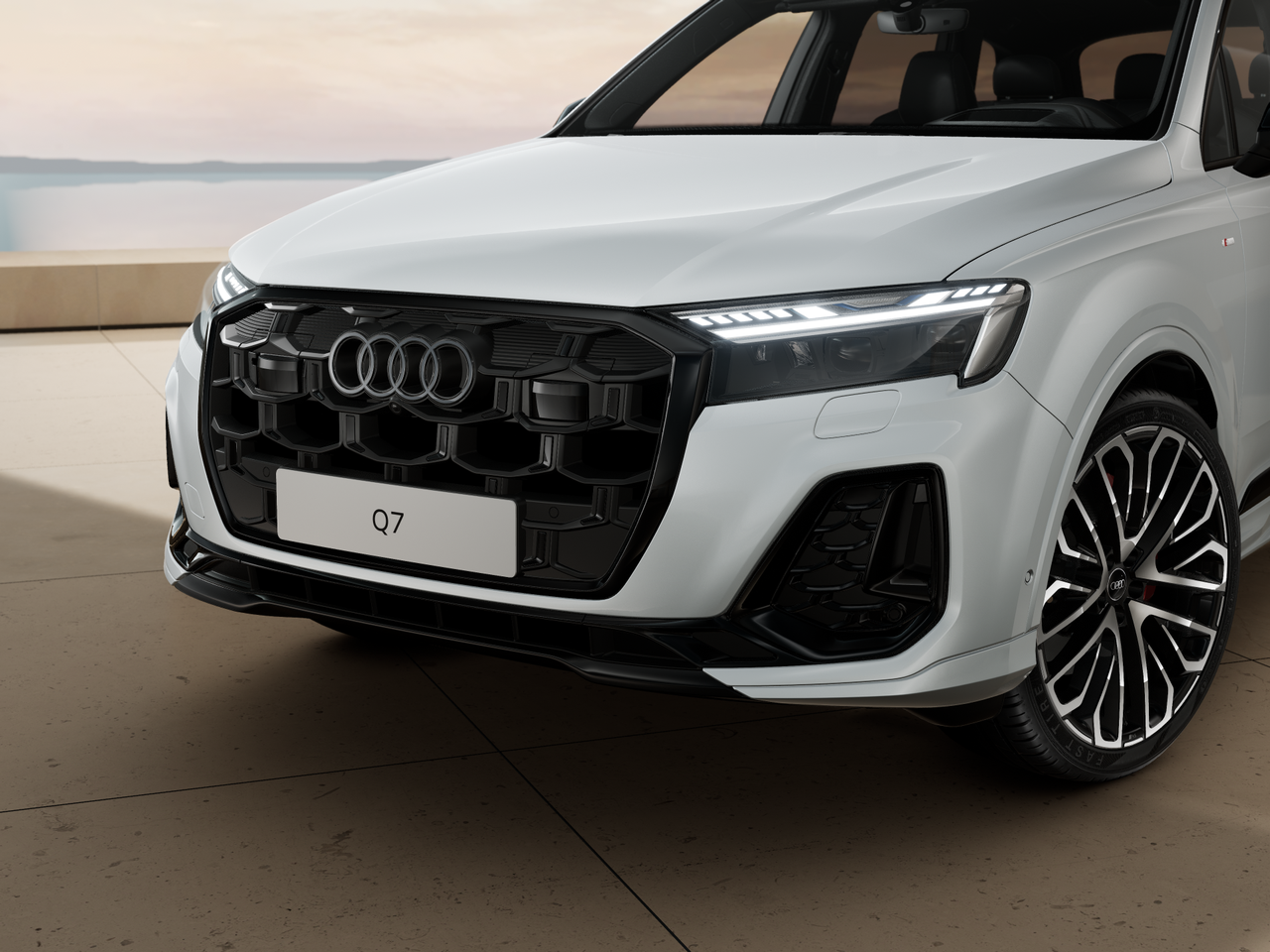 Изображение на Audi Q7 S line 50 TDI quattro