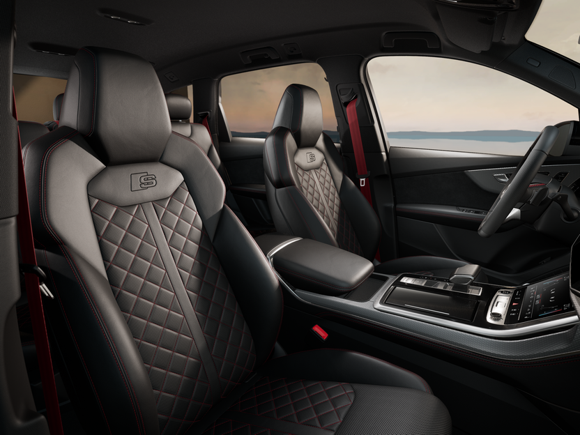 Изображение на Audi Q7 S line 50 TDI quattro