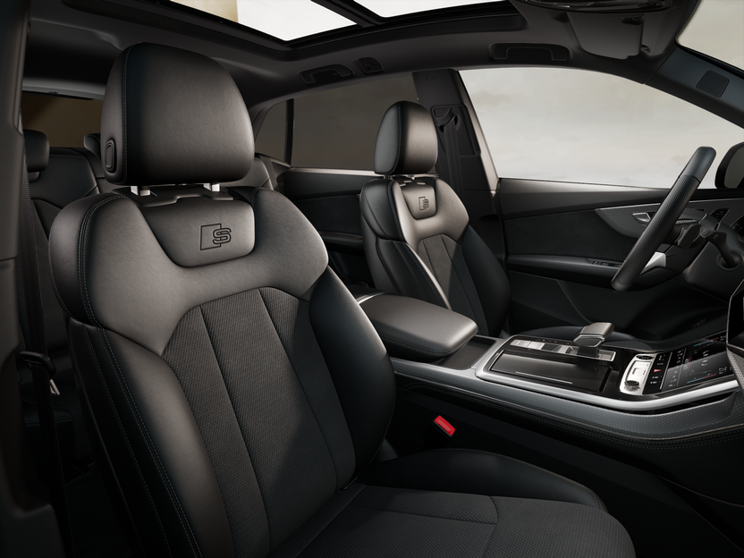 Изображение на Audi Q8 50 TDI quattro