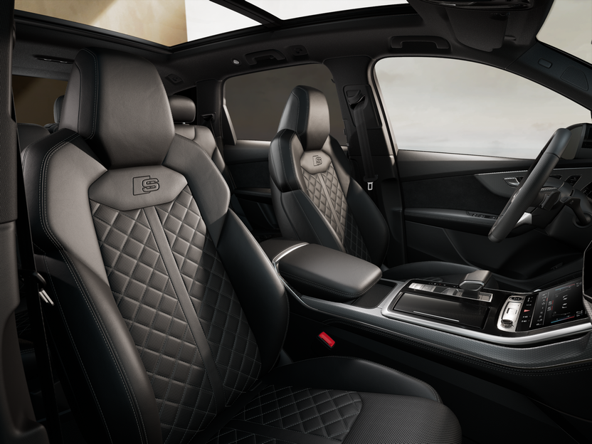 Изображение на Audi Q7 S line 50 TDI quattro