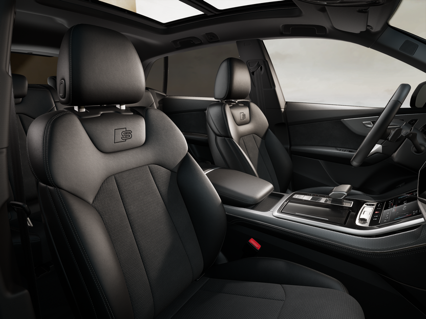 Изображение на Audi Q8 50 TDI quattro