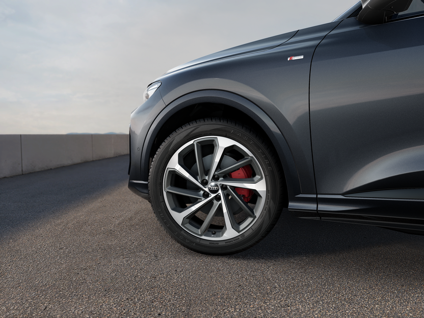 Изображение на Audi Q5 Sportback 150 kW TFSI quattro