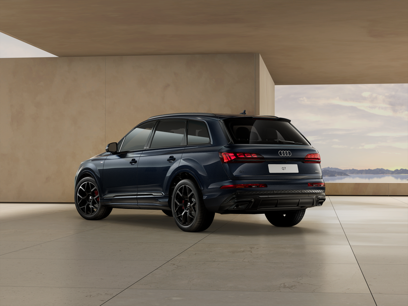 Изображение на Audi Q7 S line 55 TFSI quattro