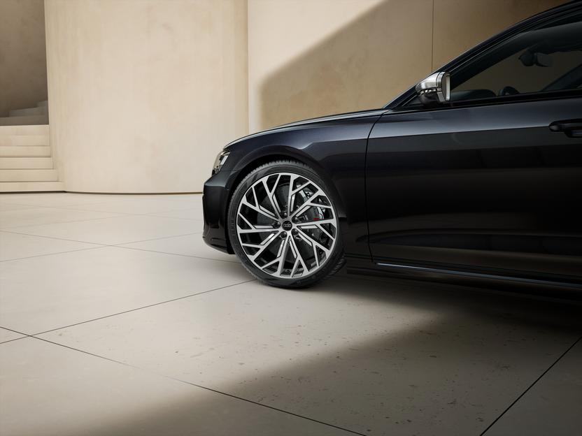 Изображение на Audi S8 TFSI quattro