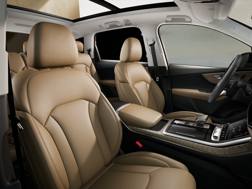 Изображение на Audi Q7 S line 55 TFSI quattro