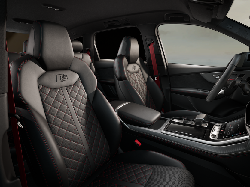 Изображение на Audi Q7 S line 50 TDI quattro