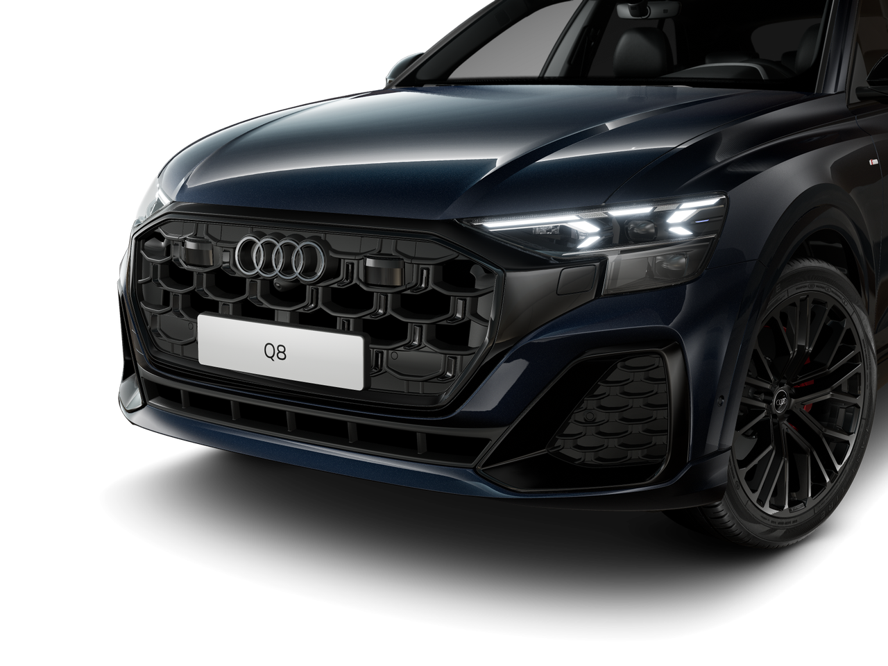 Изображение на Audi Q8 50 TDI quattro