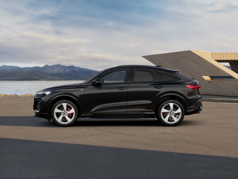 Изображение на Audi Q5 Sportback 150 kW TDI quattro