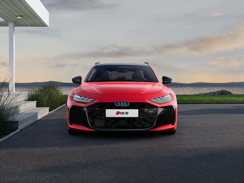 Изображение на Audi RS 5 Avant PHEV quattro