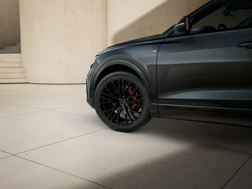 Изображение на Audi Q8 50 TDI quattro