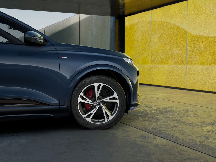 Изображение на Audi Q6 e-tron quattro