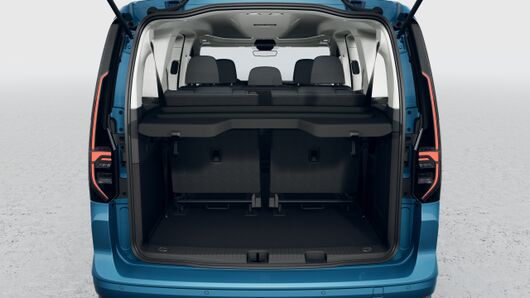 Изображение на Caddy Style Maxi eHybrid 7 места