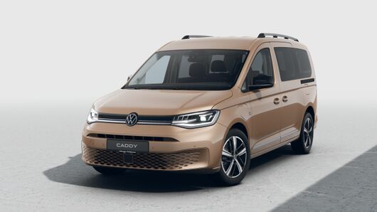Изображение на Caddy Style Maxi eHybrid 7 места