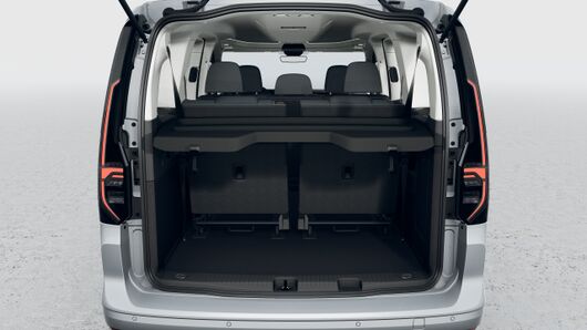 Изображение на Caddy Style Maxi eHybrid 7 места